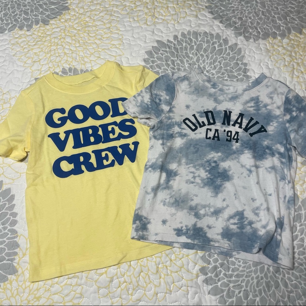 Old Navy Boys Tees- great condition!